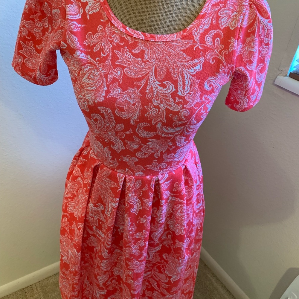 Cute Lila Roe Amelia Dress!